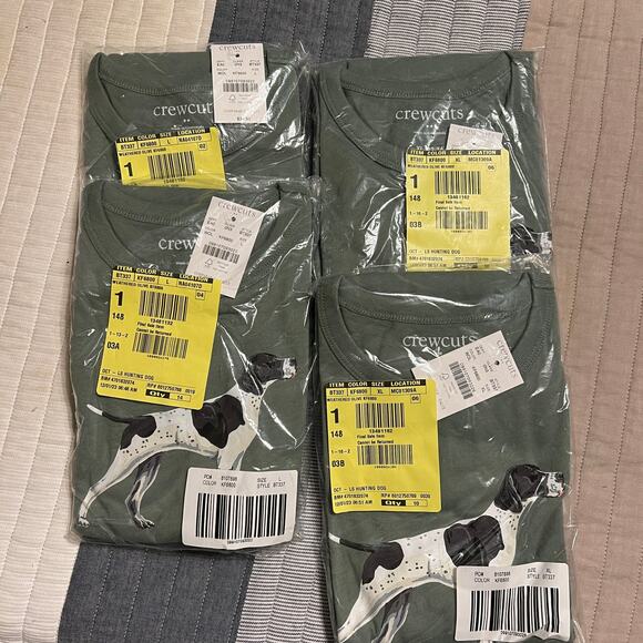 **NWT J. Crew Boys' Green W/Pointer Dog Graphic Tee - Picture 7 of 9